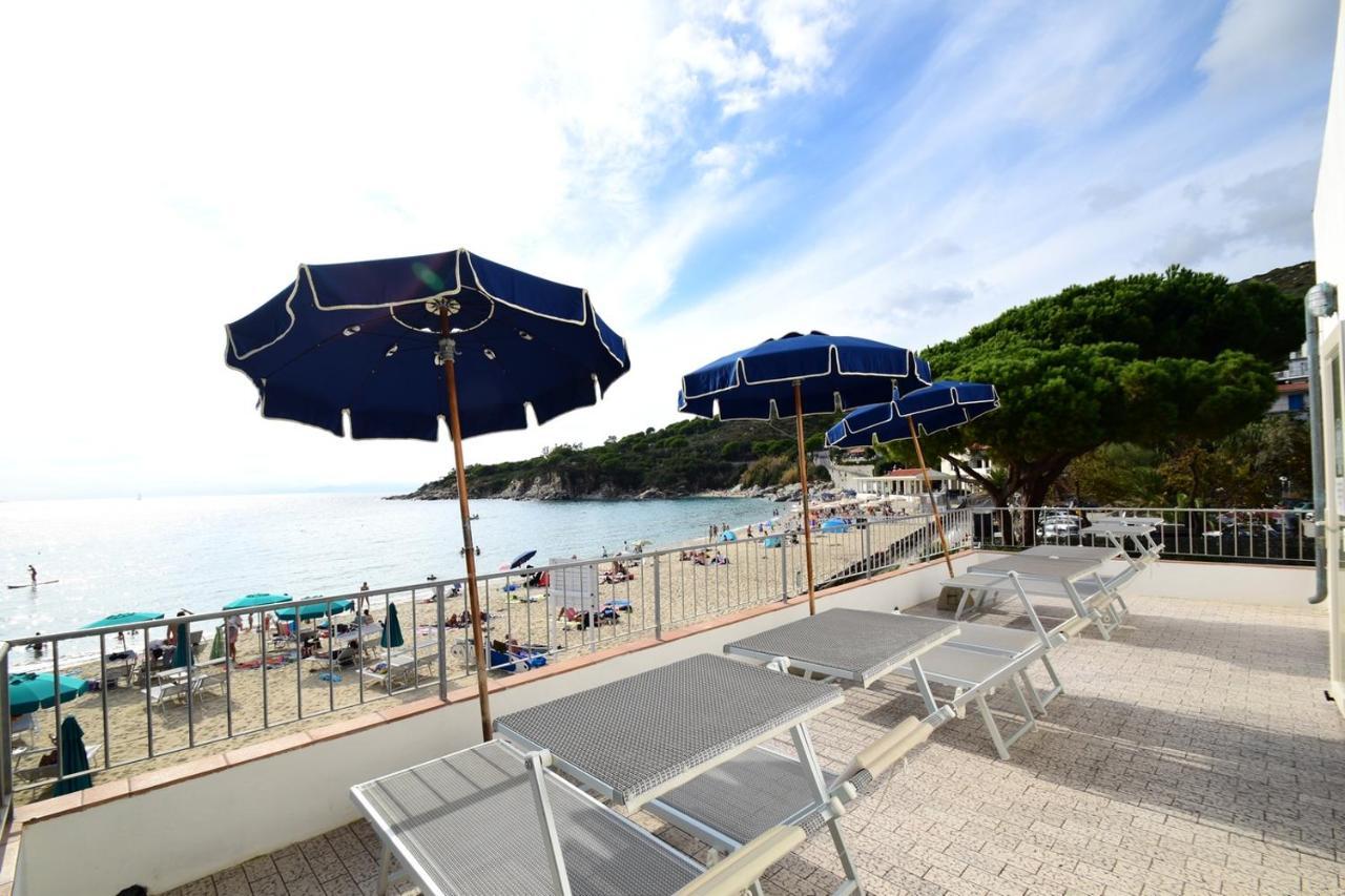 Hotel La Conchiglia 3*